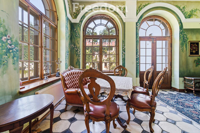 Klimatyczny obiekt hotelowo-restauracyjny
