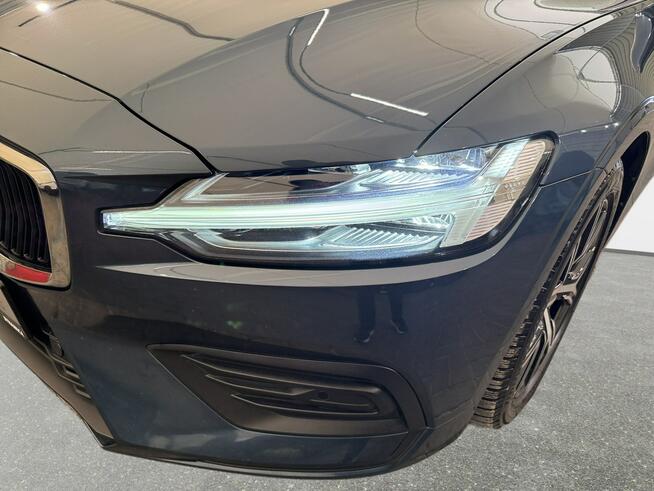 Volvo V60 VAT 23% Core 2.0 B3 163KM automat 2023 r., salon PL, I właściciel
