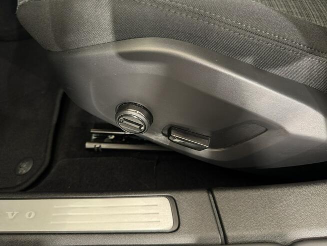 Volvo V60 VAT 23% Core 2.0 B3 163KM automat 2023 r., salon PL, I właściciel