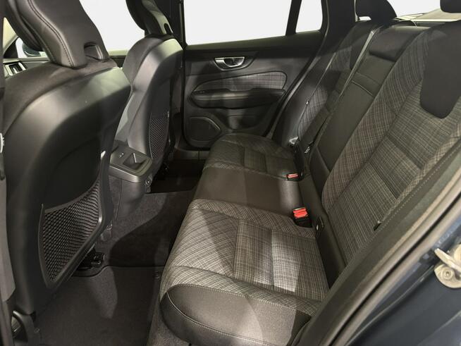 Volvo V60 VAT 23% Core 2.0 B3 163KM automat 2023 r., salon PL, I właściciel