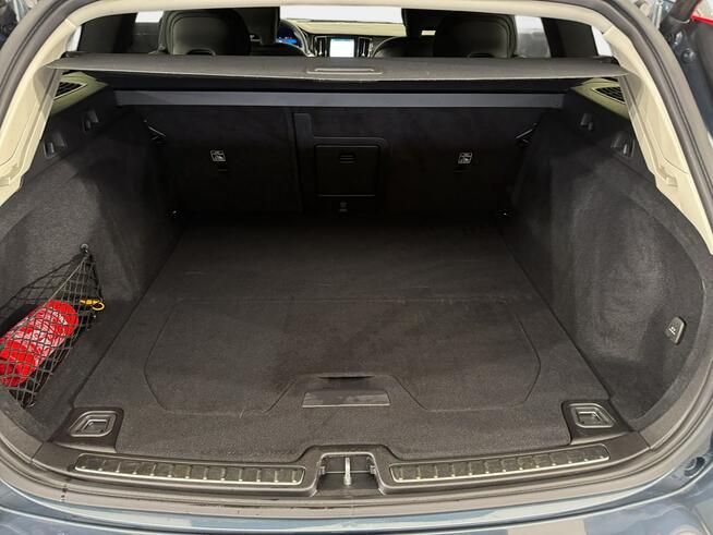 Volvo V60 VAT 23% Core 2.0 B3 163KM automat 2023 r., salon PL, I właściciel