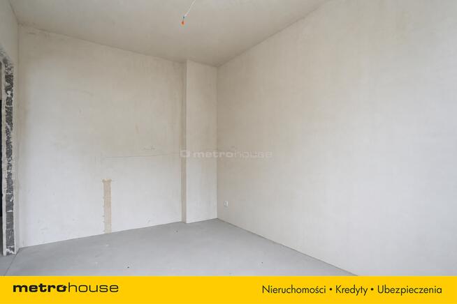 Nowe 2 pokoje na ostatnim piętrze - taras 7,40 m²