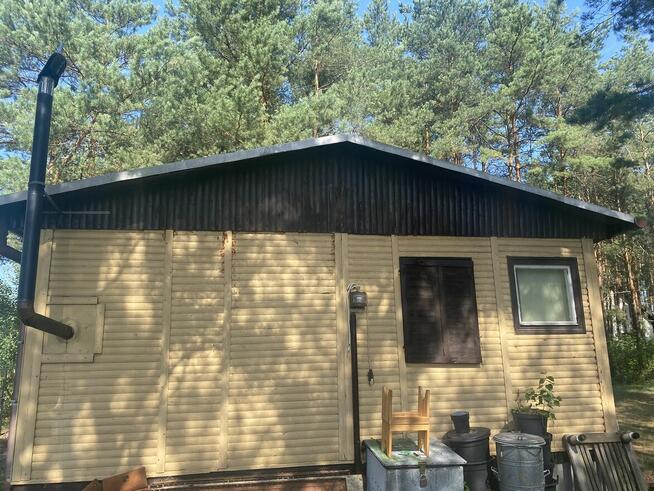 Na sprzedaż działka budowlana 647 m2 27m x 24m domek 42m2