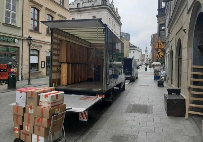 Transport przeprowadzki utylizacja likwidacja mieszkań piani