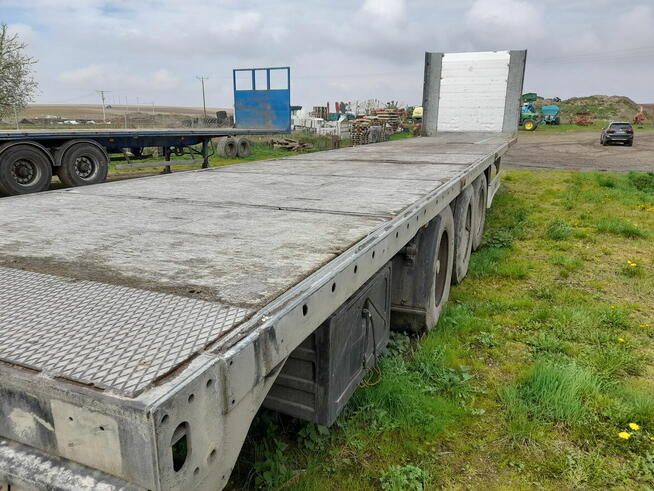 Naczepa platformowa Fliegl SDS 350