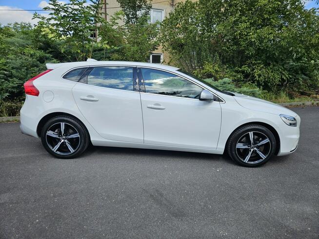 Volvo V40 2.0 benzyna T4 190km* R-Design* Automat* GWARANCJA