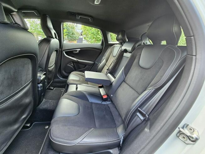 Volvo V40 2.0 benzyna T4 190km* R-Design* Automat* GWARANCJA