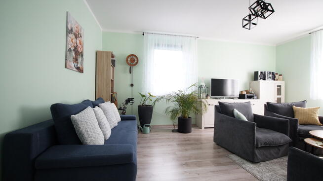 Sprzedaż komfortowe mieszk.99 m2. garaż Krapkowice