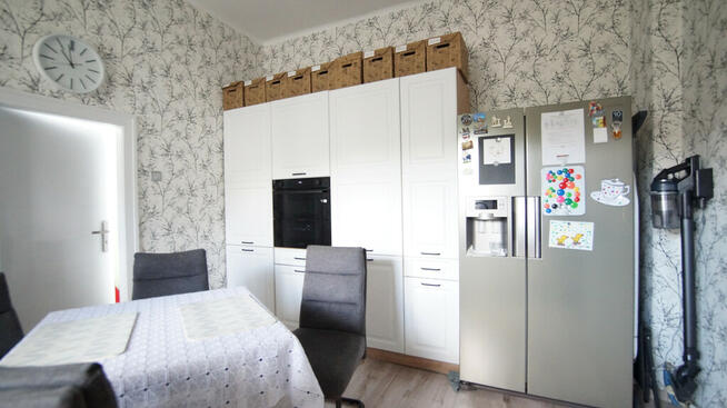 Sprzedaż komfortowe mieszk.99 m2. garaż Krapkowice