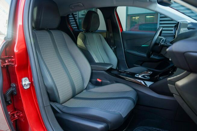 Peugeot 208 130KM EAT8 Elixir Red perła 3D i-Cockpit Keyless Kamera 180 VAT Marża