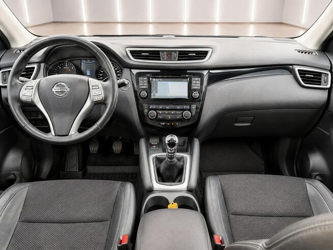Nissan Qashqai 1.6 DCI*kamera cofania*nawigacja*relingi*panorama*opłacony*