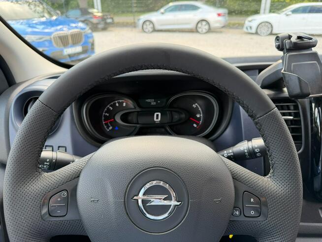 Opel Vivaro 1.6 CDTI 95KM, navi, tempomat, FV23%