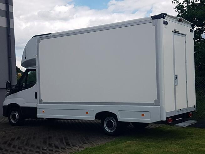 Iveco Daily KONTENER NISKOPODŁOGOWY 4,44x2,23x2,43 SKLEP BAR FOODTRUCK KAMPER AC