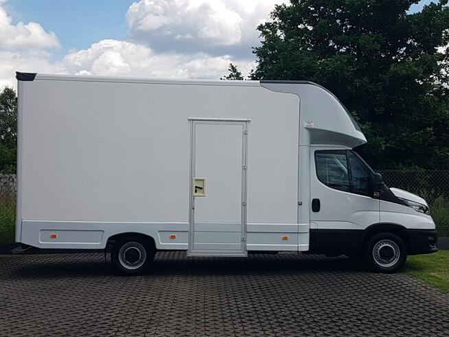 Iveco Daily KONTENER NISKOPODŁOGOWY 4,44x2,23x2,43 SKLEP BAR FOODTRUCK KAMPER AC