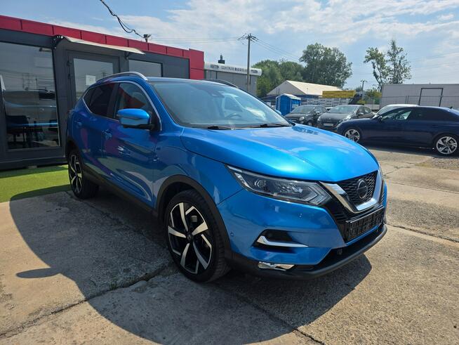 Nissan Qashqai 1.3 DIG-T 140 KM • Panorama • BOSE • Kamera 360° • LED • 19"• Navi