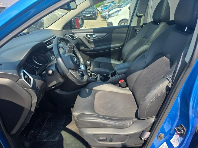Nissan Qashqai 1.3 DIG-T 140 KM • Panorama • BOSE • Kamera 360° • LED • 19"• Navi