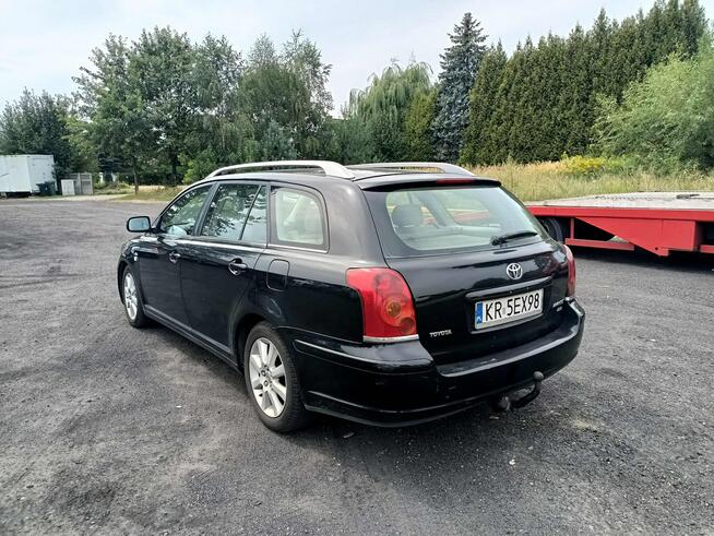 Toyota Avensis 2.0D-4D 115km 04r