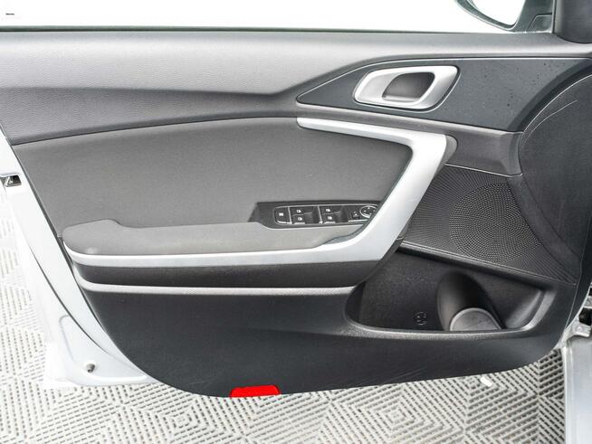 Kia Cee'd PO5WU69#1.5 T-GDI M 2 stref klima K.cof salon PL VAT23%