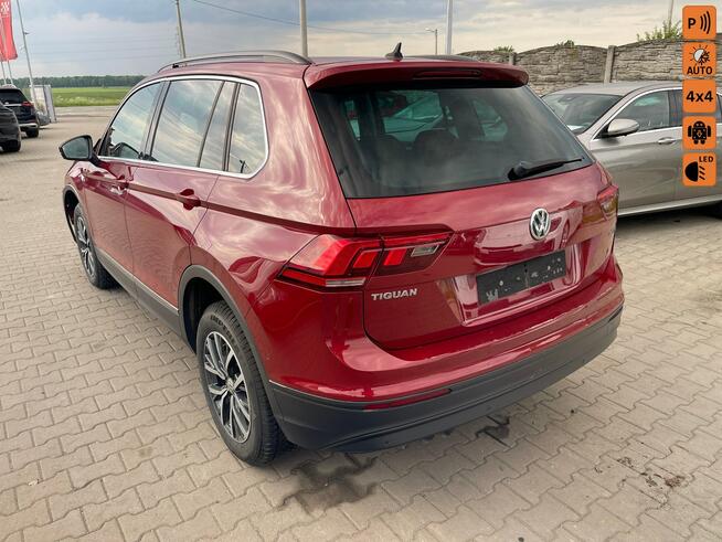 Volkswagen Tiguan 4Motion Klimatronik Aktywny tempomat