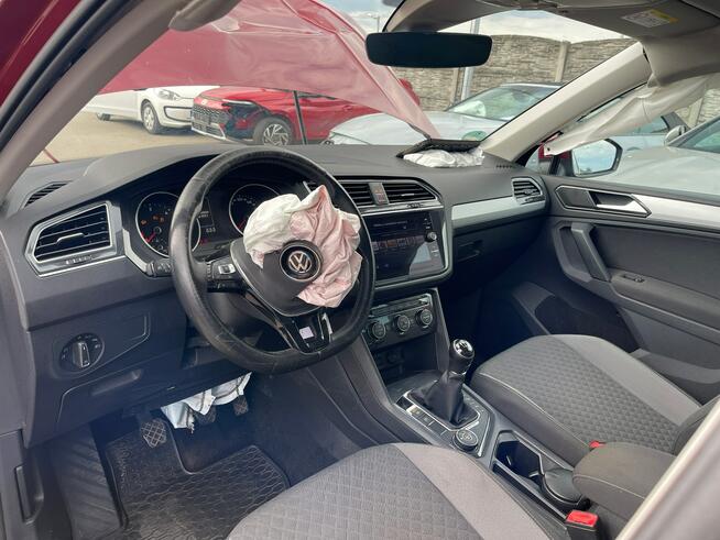 Volkswagen Tiguan 4Motion Klimatronik Aktywny tempomat
