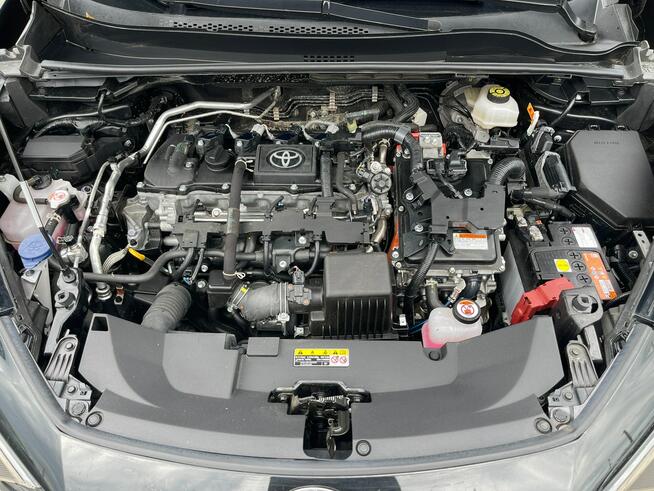 Toyota C-HR Comfort Hybryda Automat Kamera Podgrzewanie Virtual 140KM