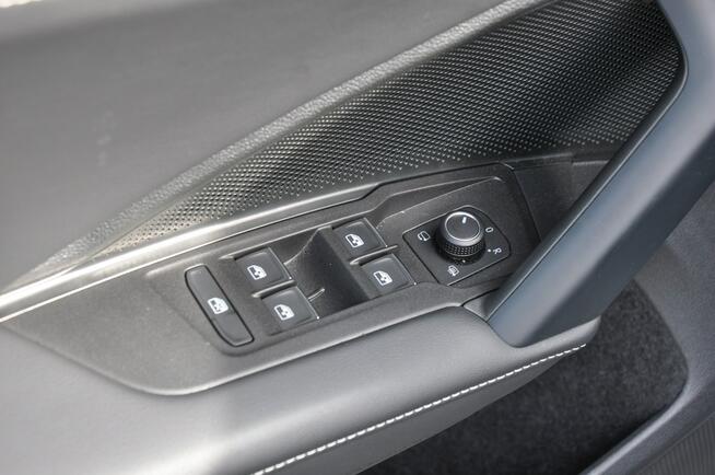 Volkswagen Tiguan 2.0TDI 150KM DSG LedMatrix Kamery360 Hak Nawigacja HeadUp Gwar.Fabr FV