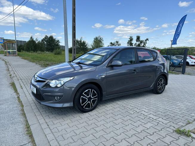 Hyundai i30 Bardzo zadbane auto/Sprawna klimatyzacja/Blacharsko super stan