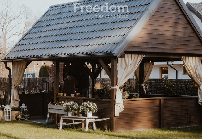 Kompleks apartamentów i domków Dębki