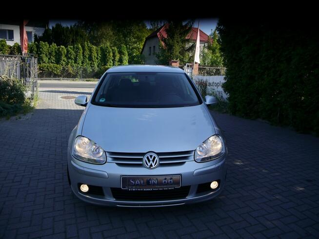 Volkswagen Golf 1.6mpi Stan b.dobry bez rdzy i korozji bezwypad z Niemiec Gwarancja 12