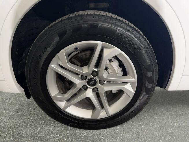 Audi Q5 VAT 23% Advanced 40TDI mHEV 204KM S-tronic quattro 22/23 r., s. PL V