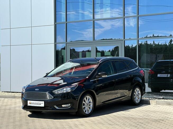 Ford Focus Półskóra Kamera Czujniki Asystent Grzane fotele KeyLess Navi GWARANCJA