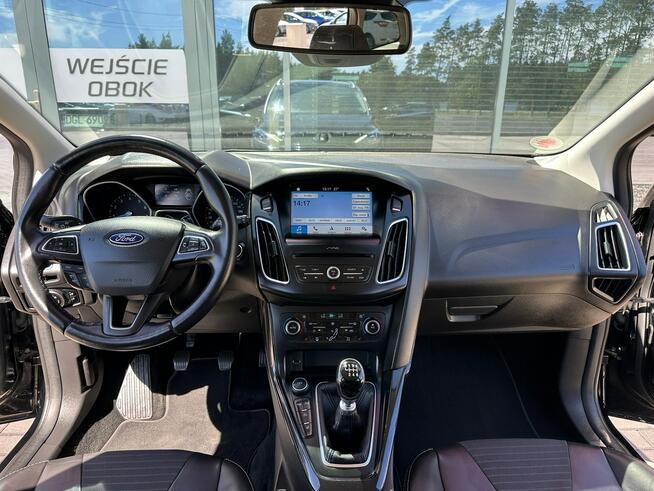 Ford Focus Półskóra Kamera Czujniki Asystent Grzane fotele KeyLess Navi GWARANCJA