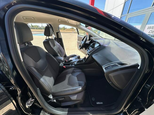 Ford Focus Półskóra Kamera Czujniki Asystent Grzane fotele KeyLess Navi GWARANCJA