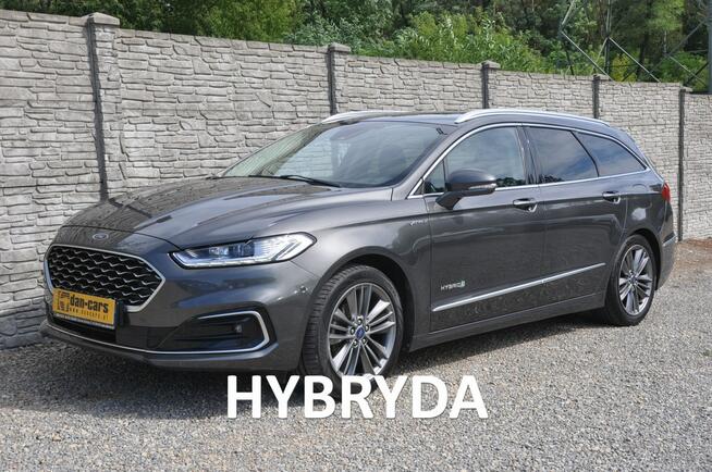 Ford Mondeo 2.0 Hybrid 187KM Vignale Full LED Skóra Navi Asystenci Grzane fotele