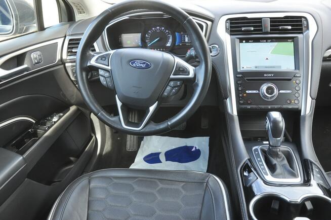 Ford Mondeo 2.0 Hybrid 187KM Vignale Full LED Skóra Navi Asystenci Grzane fotele