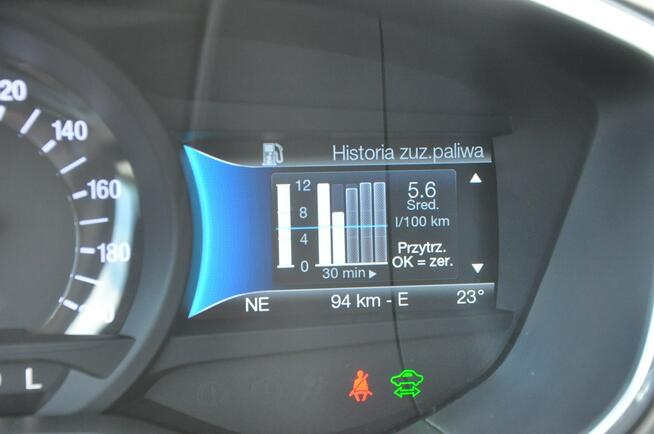 Ford Mondeo 2.0 Hybrid 187KM Vignale Full LED Skóra Navi Asystenci Grzane fotele