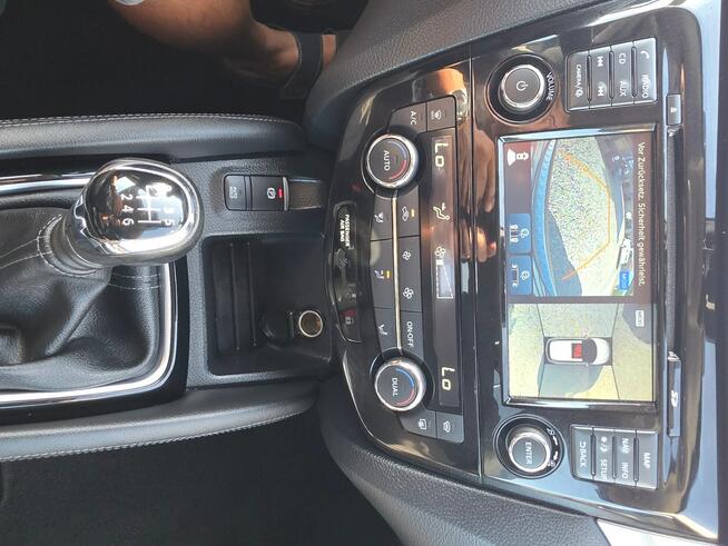 Nissan Qashqai 1.5 DCI Navi Led Kamera 360 PanoramaDach Lift Gwarancaj