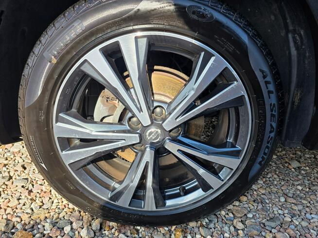 Nissan Qashqai 1.5 DCI Navi Led Kamera 360 PanoramaDach Lift Gwarancaj