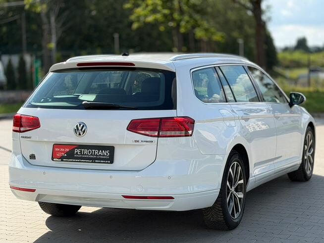 Volkswagen Passat 1.6 / 120KM FULL LED Automat Nawigacja Tempomat Alufelgi Czujniki Park