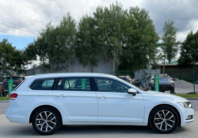 Volkswagen Passat 1.6 / 120KM FULL LED Automat Nawigacja Tempomat Alufelgi Czujniki Park