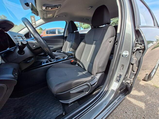 Hyundai Elantra Klimatyzacja, PL Salon, Czujniki parkowania, 2 komplety opon