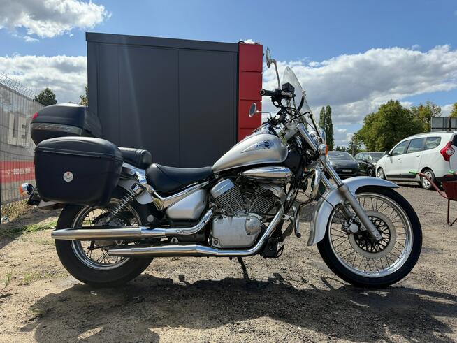 Suzuki Intruder Suzuki VL 125 Intruder LC | V-Twin | 3 kufry | kat. B