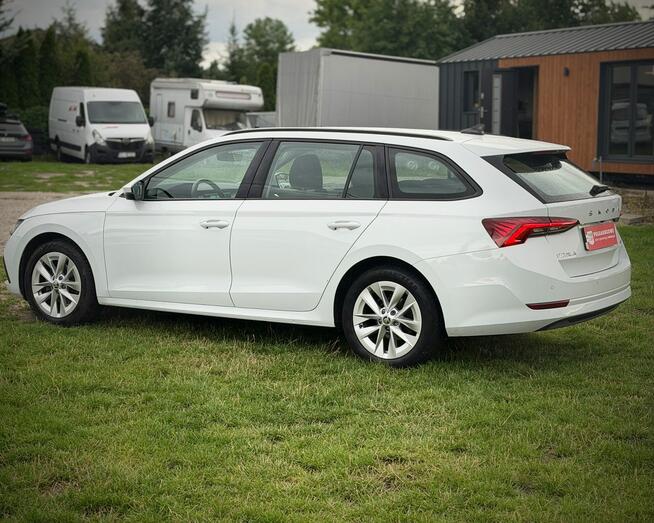 Skoda Octavia 1.5 TSI DSG 150KM 2023 Kamera Keyless Salon PL FV23%