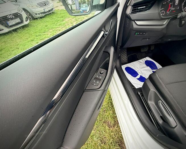 Skoda Octavia 1.5 TSI DSG 150KM 2023 Kamera Keyless Salon PL FV23%