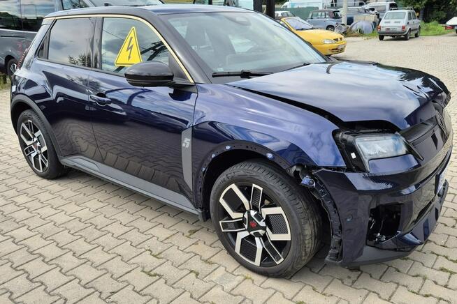 E-Tech Techno 150KM Comfort Range 52kWh