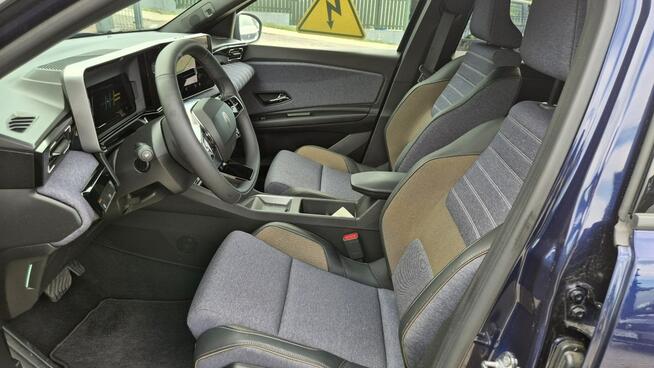 E-Tech Techno 150KM Comfort Range 52kWh