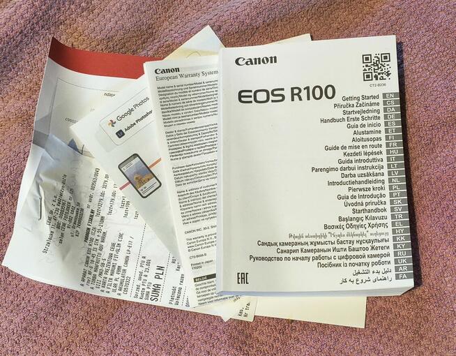 Canon Eos R100 plus dodatki