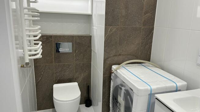 Elegancki apartament na Dmowskiego
