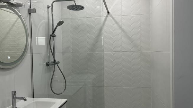 Elegancki apartament na Dmowskiego