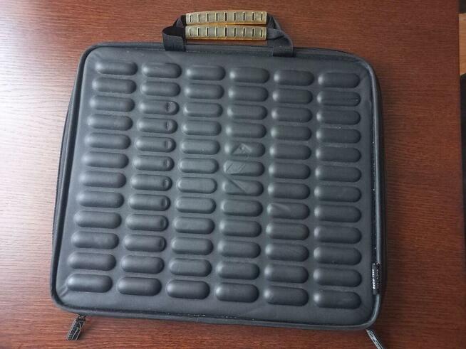Torba na laptopa.